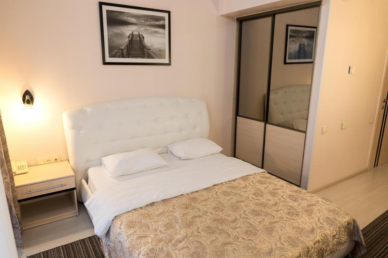 Staybridge Mini-Hotel In Most City Panoramic River View 드네프로페트로프스크 외부 사진